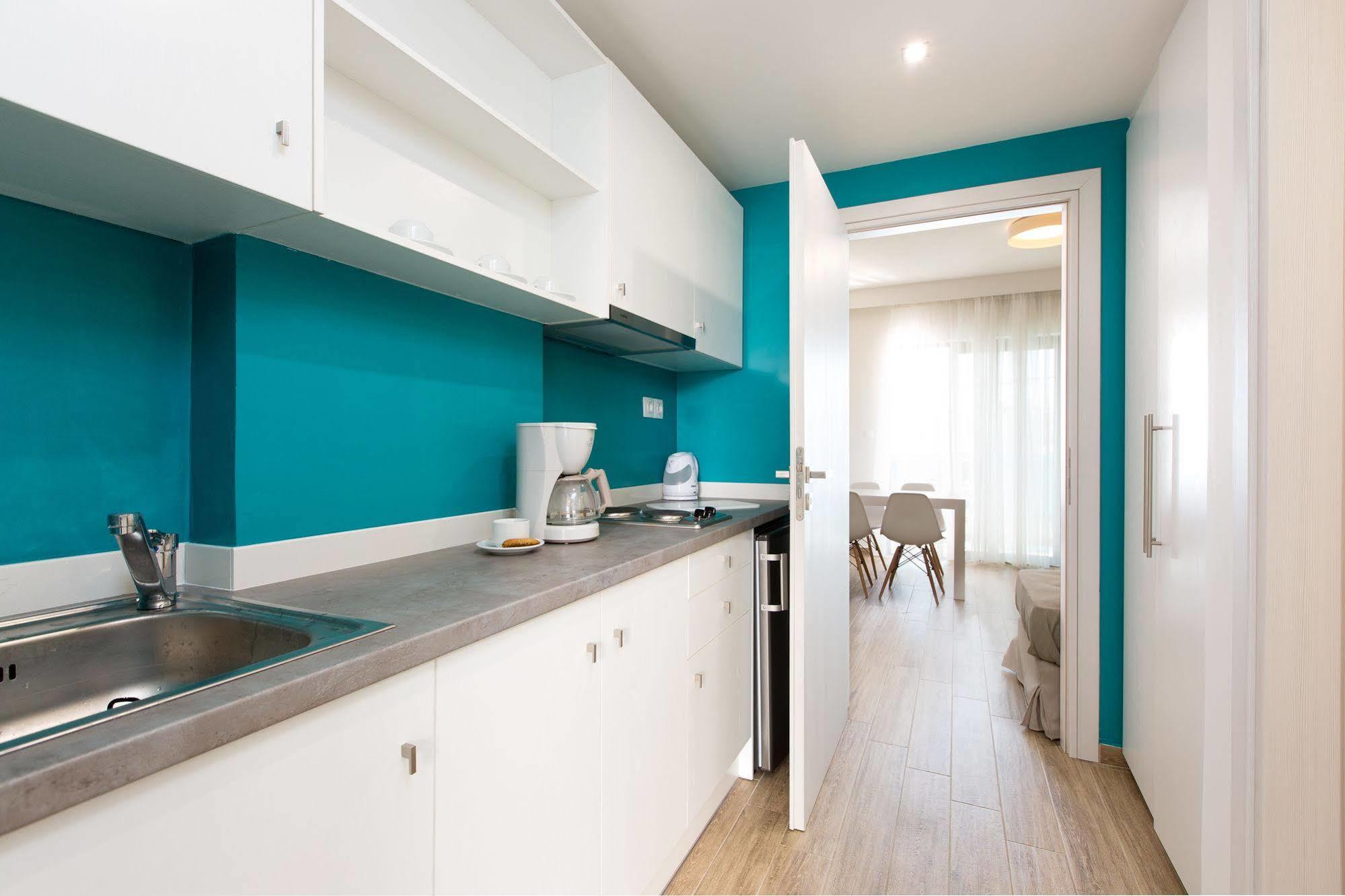 Golden Coast Seaside Apartments Rethymno  Exterior photo