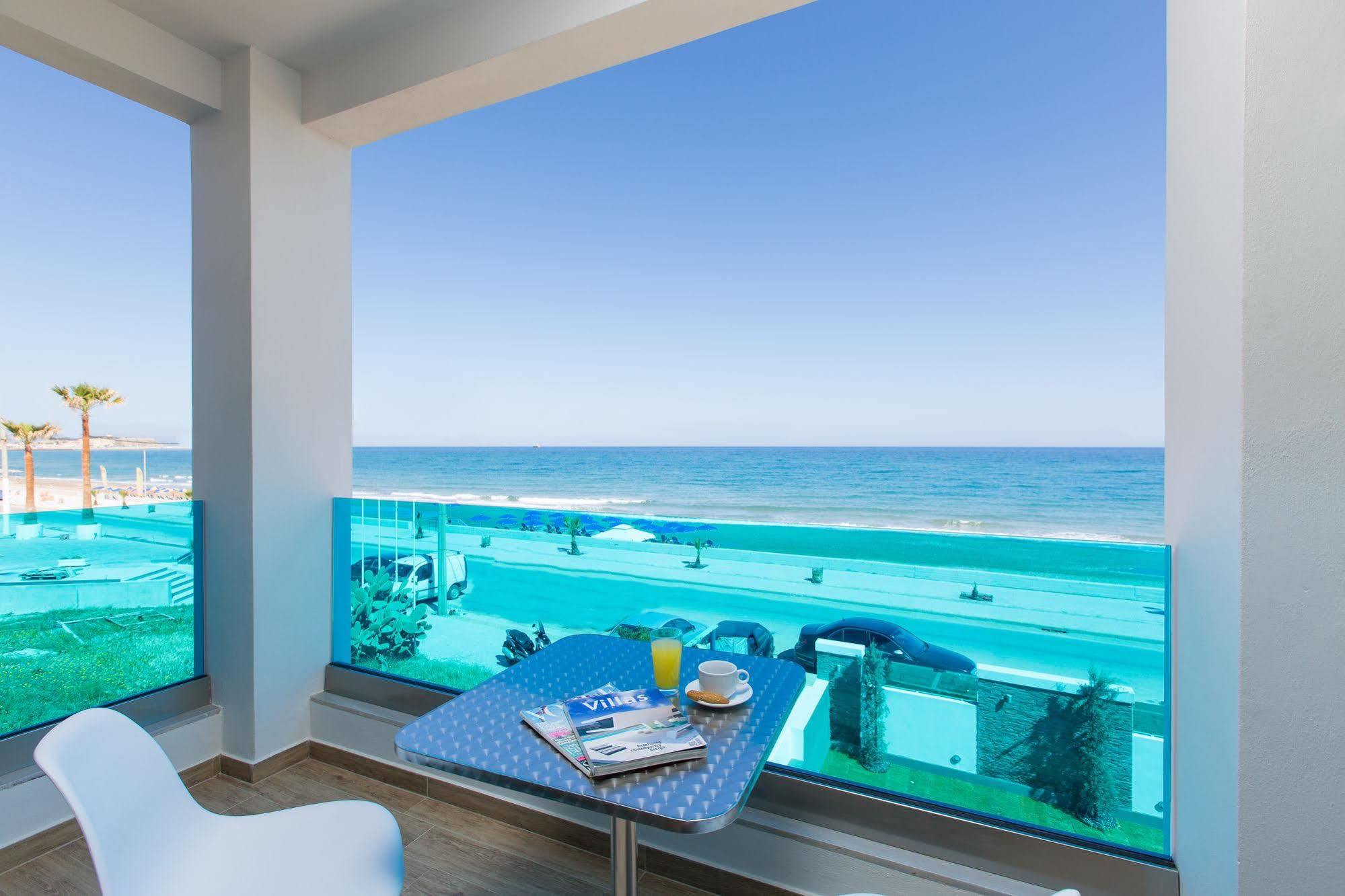 Golden Coast Seaside Apartments Rethymno  Exterior photo
